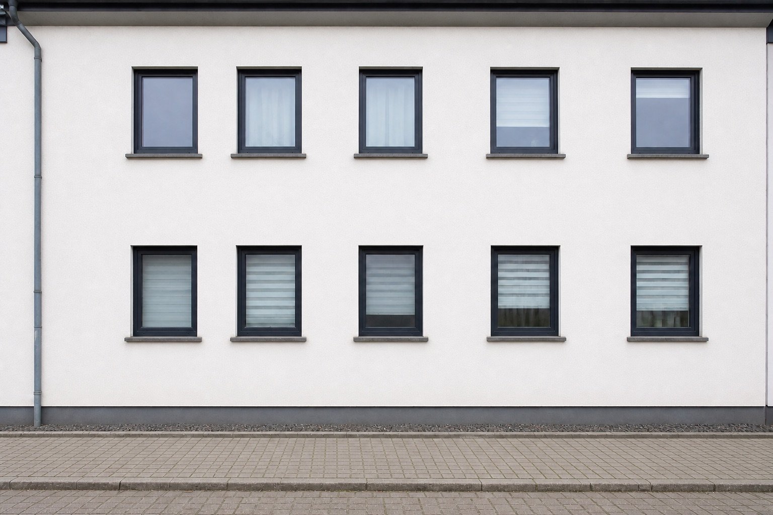 Clean facade after professional cleaning